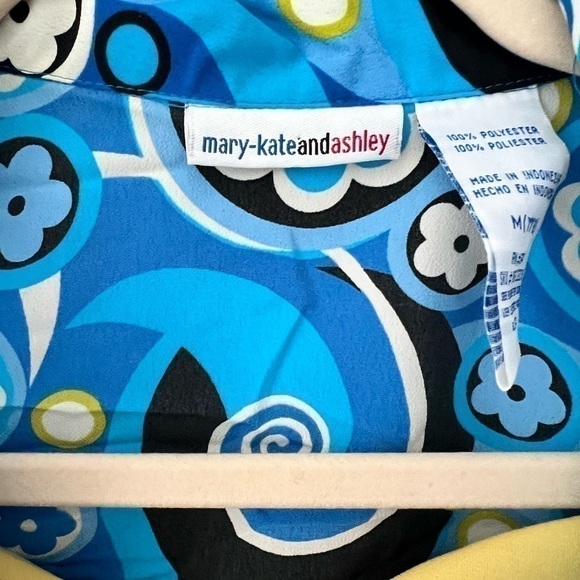 Mary-Kate and Ashley Top - Picture 8 of 8